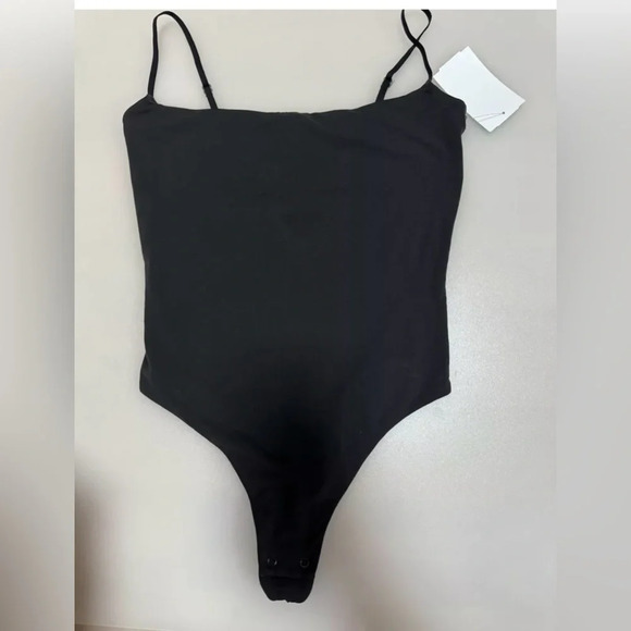 Skims Fits Everybody Cami Bodysuit Onyx -NWOT various sizes - Picture 5 of 5